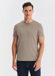 PAKO LORENTE – Brązowy t-shirt męski. Brązowe t-shirty męskie Pako Lorente, m, bez wzorów, z bawełny, bez kołnierzyka. Za 119.99 zł.