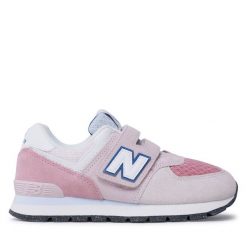 Sneakersy New Balance. Białe trampki i tenisówki chłopięce New Balance, bez wzorów, bez zapięcia. Za 249.99 zł.