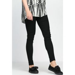 Czarne Spodnie Love Is Calling. Spodnie materiałowe damskie marki Born2be. Za 39.99 zł.