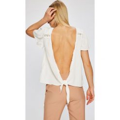 Answear - Top Garden of Dreams. Szare topy damskie ANSWEAR, z poliesteru, z krótkim rękawem. W wyprzedaży za 59.90 zł.