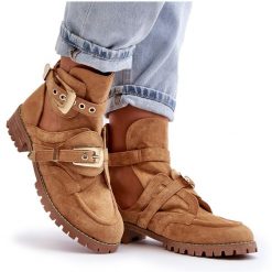 Lu Boo Zamszowe Botki Z Wycięciami Camel Rock Girl brązowe. Brązowe botki damskie z zamszu, rockowe, bez obcasa, bez zapięcia. Za 170.94 zł.