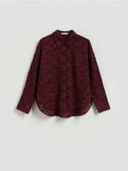 Bawełniana koszula z haftowaniem - burgundowy. Czerwone koszule damskie Reserved, l, bez wzorów, z bawełny, bez kołnierzyka, bez ramiączek. Za 149.99 zł.