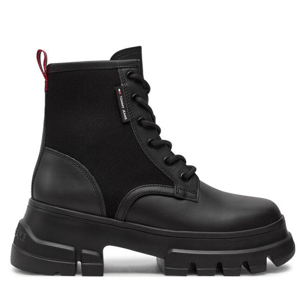 Trapery Tommy Jeans. Czarne śniegowce i trapery damskie Tommy Jeans, z jeansu. Za 373.99 zł.