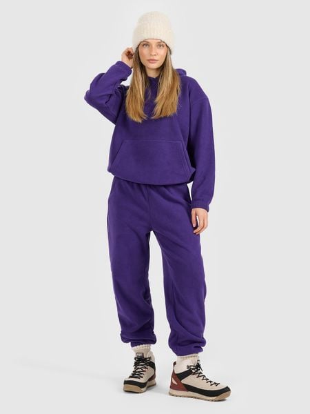 4F Spodnie dresowe polarowe damskie - fioletowe L. Fioletowe spodnie dresowe damskie 4f, l, bez wzorów, z dresówki. Za 149.99 zł.