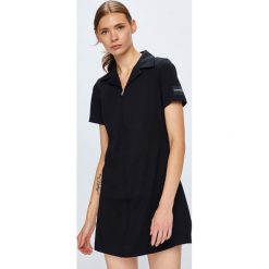 Calvin Klein Jeans - Sukienka. Sukienki damskie marki Calvin Klein Jeans. W wyprzedaży za 439.90 zł.