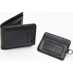 Portfel z wysuwanym etui na karty - Czarny. Portfele męskie marki Cropp. Za 49.99 zł.