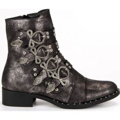 Seastar szare Stylowe Workery. Szare botki damskie Seastar, na jesień, ze skóry ekologicznej, eleganckie, bez obcasa, na obcasie, bez zapięcia. W wyprzedaży za 89.00 zł.