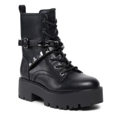 Trapery Guess. Czarne kozaki damskie Guess. Za 749.99 zł.