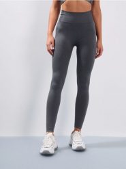 Legginsy z wysokim stanem o dopasowanym kroju - szary. Szare legginsy damskie Sinsay, l, bez wzorów. Za 39.99 zł.