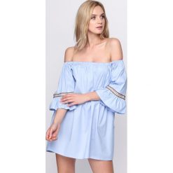 Jasnoniebieska Bluzka Your Country. Bluzki damskie Born2be. Za 59.99 zł.
