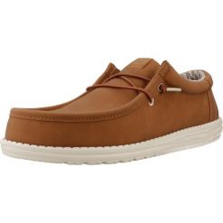 Tenisówki Hey Dude Model Wally Classic Kolor Brązowy. Brązowe trampki i tenisówki damskie Hey dude, bez wzorów, z materiału, bez zapięcia. Za 348.60 zł.