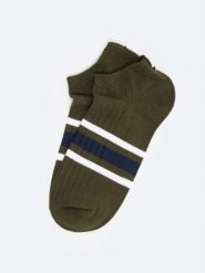 Stopki męskie bambusowe w paski khaki Tagar 303. Zielone skarpety męskie Big Star, bez wzorów, z materiału. W wyprzedaży za 13.99 zł.