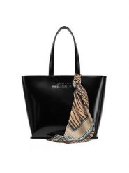 Just Cavalli Torebka Chain Foulard 78RA4BH5 ZSB86 Czarny. Czarne torebki do ręki damskie Just Cavalli, bez wzorów, ze skóry, bez dodatków. Za 399.99 zł.