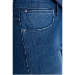 Wrangler - Jeansy. Jeansy damskie marki Wrangler. W wyprzedaży za 179.90 zł.
