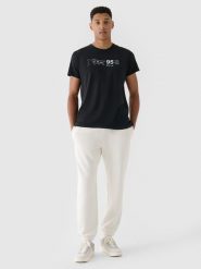 4F T-shirt regular z nadrukiem męski - czarny XXL. Czarne koszulki sportowe męskie 4f, m, bez wzorów, z bawełny, klasyczne, bez kołnierzyka. W wyprzedaży za 39.99 zł.