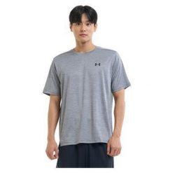 Koszulka fitness męska Under Armour Tech Vent SS. Szare buty sportowe męskie Under Armour, bez zapięcia, na fitness i siłownię. Za 78.99 zł.