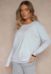 Jasnoniebieski Sweter z Kaszmirem Ozdobiony Kieszeniami Saniswena. Niebieskie swetry damskie Renee, uniwersalny, bez wzorów, z kaszmiru, casualowe, bez kołnierzyka, bez ramiączek, długie, bez kaptura. Za 74.99 zł.