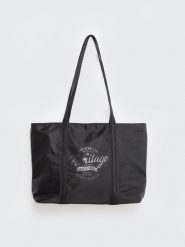 Torba unisex sportowa czarna Torra 906. Czarne plecaki damskie Big Star, z aplikacjami, eleganckie. W wyprzedaży za 79.99 zł.