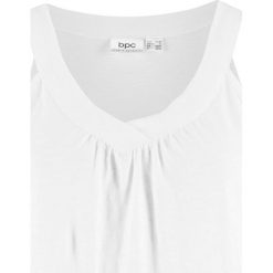 Top shirtowy, 100% bawełna bonprix biały. Białe topy damskie bonprix, z bawełny. Za 29.99 zł.