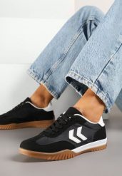 Czarno-Białe Sneakersy Typu Kultowe Tenisówki Zdobione Przeszyciami Mepenna. Czarne obuwie sportowe damskie Renee, z aplikacjami, z jeansu, eleganckie, bez zapięcia. Za 79.99 zł.
