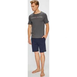 Tommy Hilfiger - Piżama. Szare piżamy męskie Tommy Hilfiger, z nadrukiem, z bawełny. Za 269.90 zł.