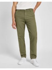 LEE MĘSKIE SPODNIE MATERIAŁOWE RELAXED WORKWEAR CHINO MERCANTIL GREEN 112355786 L78K008526. Zielone spodnie materiałowe męskie Lee, l, bez wzorów, z bawełny, klasyczne. W wyprzedaży za 119.99 zł.