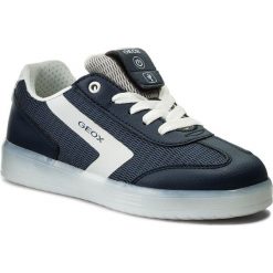 Sneakersy GEOX - J Kommodor B. B J825PB 014BU C4211 S Navy/White. Półbuty chłopięce marki Geox. W wyprzedaży za 199.00 zł.