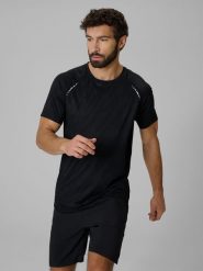 4F Koszulka do biegania szybkoschnąca męska - czarna XL. Czarne koszulki sportowe męskie 4f, m, bez wzorów, z tkaniny, bez kołnierzyka. Za 129.99 zł.