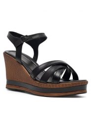 Lasocki Sandały WI23-CORTE-03 Czarny. Czarne sandały damskie Lasocki, bez wzorów, ze skóry, bez obcasa, na koturnie, bez zapięcia. Za 179.99 zł.