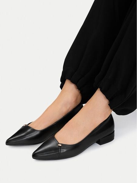 MEXX Baleriny EO-WS4078-03 Czarny. Czarne baleriny damskie Mexx, bez wzorów, bez obcasa. Za 269.99 zł.