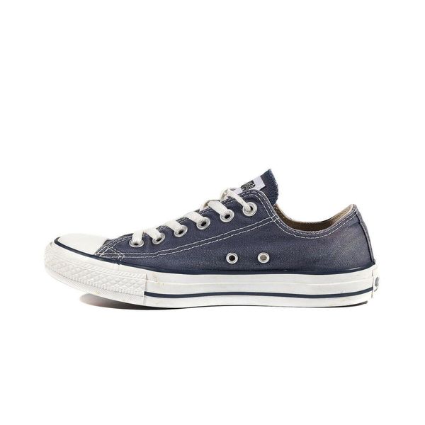 Buty na co dzień trampki unisex CONVERSE CHUCK TYLOR ALL STAR niskie. Obuwie sportowe damskie Converse, bez wzorów, retro, bez zapięcia. Za 275.00 zł.