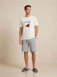 Szorty bermudy cargo - szary. Szare szorty męskie Sinsay, l, bez wzorów. Za 59.99 zł.