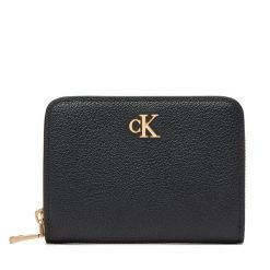 Portfel Calvin Klein. Czarne portfele damskie Calvin Klein, bez wzorów. Za 209.99 zł.