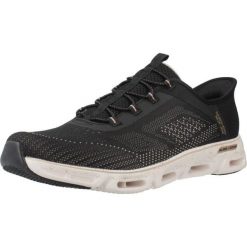 Buty SKECHERS GILDE STEP GRATIFY Czarny. Czarne obuwie sportowe damskie Skechers, bez wzorów, trekkingowe, Skechers Sport. Za 446.82 zł.