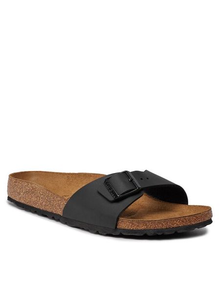 Birkenstock Klapki Madrid 0040793 Czarny. Czarne klapki damskie Birkenstock, bez wzorów, ze skóry, bez obcasa. Za 359.99 zł.