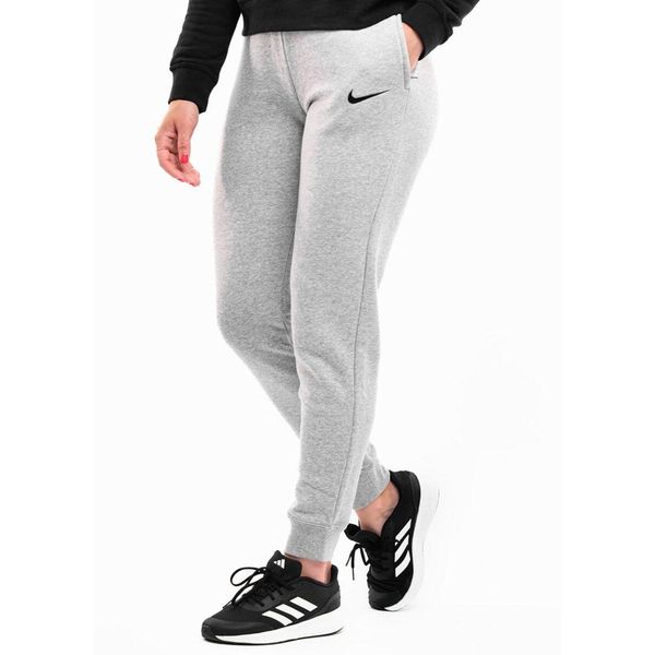 Spodnie sportowe damskie Nike Wmns Fleece Pants. Czarne obuwie sportowe damskie Nike, m, bez wzorów, z dresówki. Za 303.00 zł.