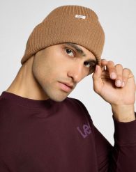 LEE RIBBED BEANIE MĘSKA CZAPKA ZIMOWA CIEPŁA CLOVE GREEN 112358302 LW81016312. Zielone czapki i kapelusze męskie Lee, na zimę, bez wzorów. Za 79.99 zł.