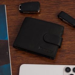 Męski portfel skórzany klasyczny duży poziomy czarny skóra nat Beltimore K43. Czarne portfele męskie bez wzorów, ze skóry. Za 42.99 zł.