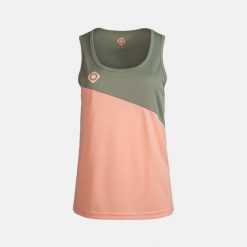 Koszulka techniczna ABI W V2: wygoda, oddychalność i szybkie schnięcie. Czerwone koszulki sportowe damskie IZAS, m, bez wzorów, sportowe, bez kołnierzyka. W wyprzedaży za 121.70 zł.