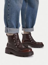 Guess Jeans Trzewiki CEO-HY5389S-8 Brązowy. Brązowe botki damskie Guess Jeans, z jeansu, bez obcasa, na płaskiej podeszwie, bez zapięcia. Za 279.99 zł.