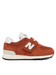 New Balance Sneakersy P57488L Brązowy. Brązowe buty sportowe dziewczęce New Balance, bez wzorów, z materiału, bez zapięcia. Za 299.99 zł.