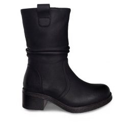 Botki Clara Barson. Czarne botki damskie Clara Barson, bez obcasa, na słupku, bez zapięcia. Za 169.99 zł.