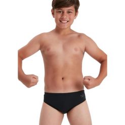 Slipy Speedo Boys Endurance+ – Czarno-Białe – Rozmiar 15-16. Czarne kąpielówki dla chłopców Speedo, bez wzorów. Za 440.72 zł.
