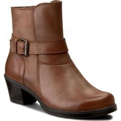 Botki ŁUKBUT - 673 C. Beż. Botki damskie Łukbut. W wyprzedaży za 209.00 zł.