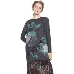 Desigual Damska Koszulka Ts Kuni Gris Vigore Oscuro 18Wwtk87 2043 (Rozmiar M). Bluzki damskie marki Desigual. W wyprzedaży za 185.00 zł.