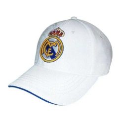 Męska Czapka Z Daszkiem. Białe czapki i kapelusze męskie Real Madrid, bez wzorów, z materiału. Za 99.00 zł.