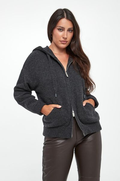 Sweter damski wełniany Omelia MARELLA MONOCHROME. Swetry damskie Marella, m, bez wzorów, z wełny, bez kołnierzyka, bez ramiączek, bez kaptura. Za 1,839.00 zł.