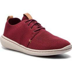 Sneakersy CLARKS - Step Urban Mix 261381777 Burgundy. Czerwone półbuty na co dzień męskie Clarks, z materiału, eleganckie, bez zapięcia. W wyprzedaży za 189.00 zł.