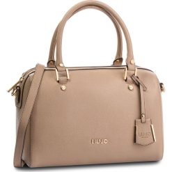 Torebka LIU JO - M Satchel Isola A68010 E0087 Arenaria 71316. Brązowe torebki do ręki damskie Liu Jo, ze skóry ekologicznej. Za 599.00 zł.