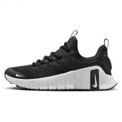 Buty do biegania damskie Nike Free Metcon 6. Czarne obuwie sportowe damskie Nike, bez wzorów, z materiału, do biegania. Za 539.99 zł.